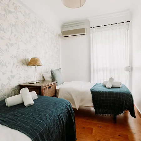 Spacious Apartment Seville